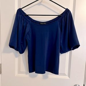 Stretchy elegant crop top